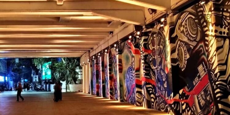 Outlet Tahilalats Station MRT Dukuh Atas Bikin Heboh, Pengunjung Nafsu Masuk Lantaran Dapat Ini!